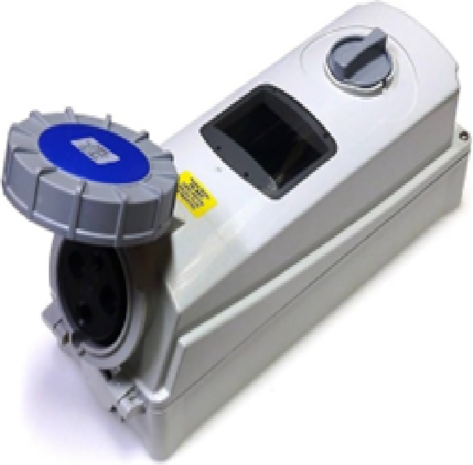 VP36872 VINPOWER 63A 3P 220V SWITCHED SOCKET & 6 Din IP67